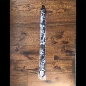 NWT NFL TEAM APPAREL  RAIDERS TIE